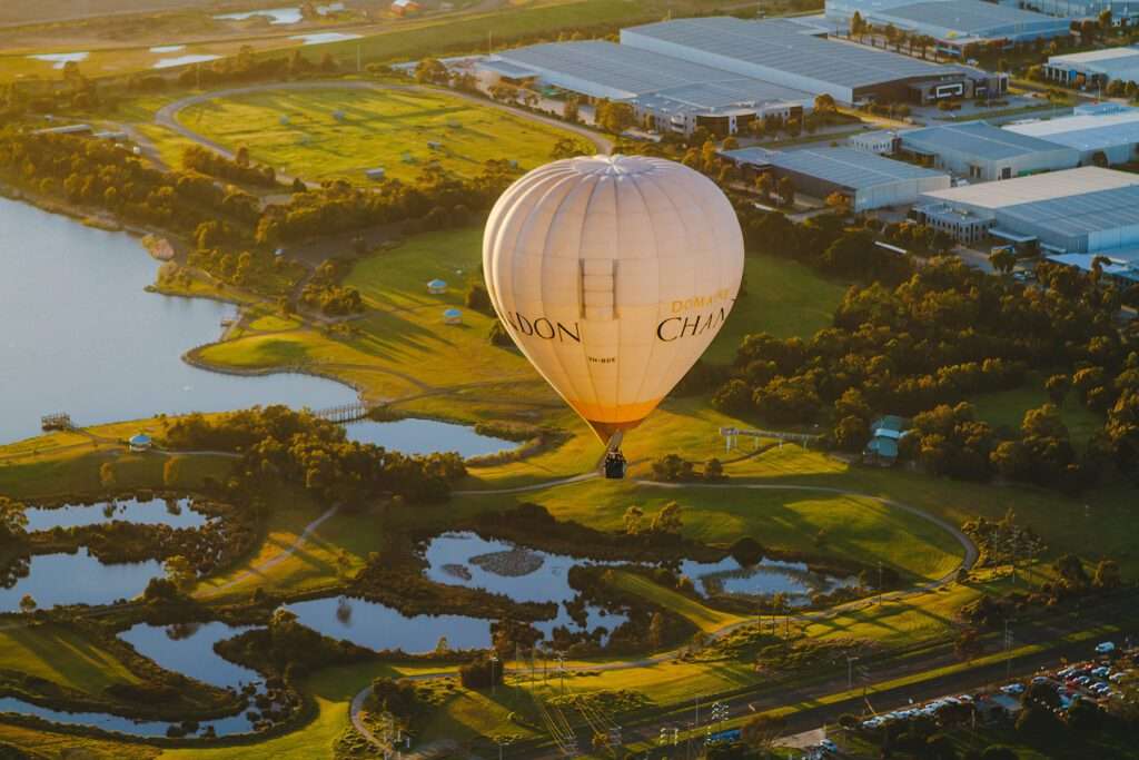 Hot air balloon flight over Yarra Valley